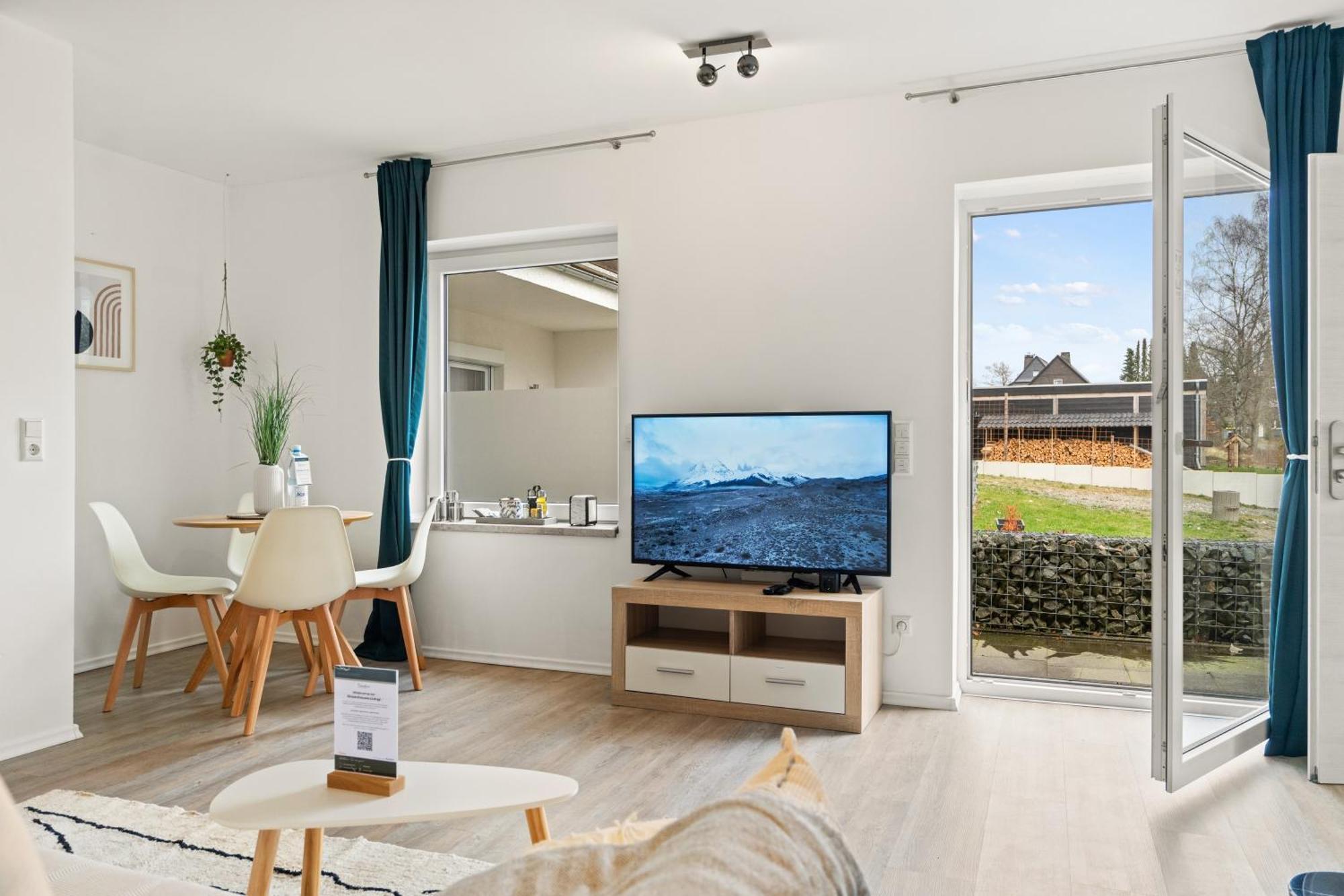 Greenhouse Living Apartment Aurinia - Wandern - Mountainbike Fahren - 4 Minuten Nach Winterberg - 4 Minuten Zur Ruhrquelle - Natur Geniessen - Reisen Mit Hund Медебах Экстерьер фото